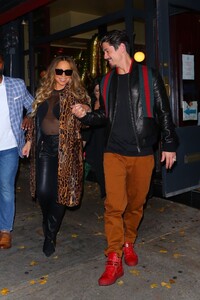 mariah-carey-and-bryan-tanaka-leaves-blue-ribbon-sushi-in-new-york-11-07-2022-5.jpg