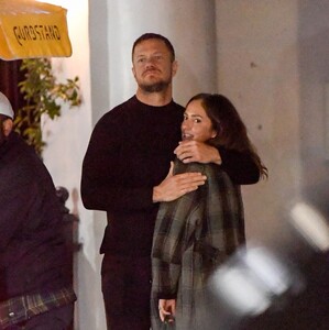 minka-kelly-and-dan-reynolds-out-for-dinner-in-los-angeles-02-23-2023-6.jpg