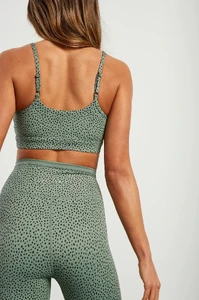 montana-sage-scoop-sports-bra-235213.webp
