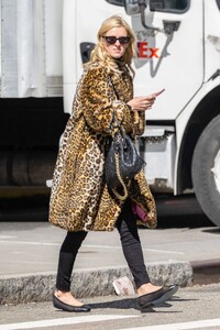 nicky-hilton-out-and-about-in-new-york-03-15-2023-4.jpg