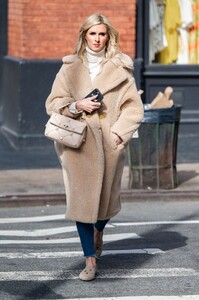 nicky-hilton-out-and-about-in-new-york-03-29-2023-3.jpg