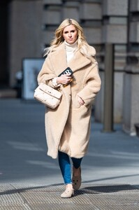 nicky-hilton-out-and-about-in-new-york-03-29-2023-4.jpg