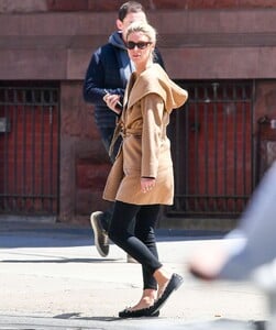 nicky-hilton-out-and-about-in-new-york-05-05-2023-2.jpg