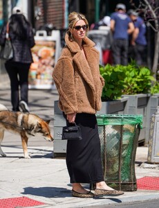 nicky-hilton-out-in-new-york04-24-2023-1.jpg
