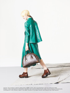 numero-147-october-2013_lauren-english_(8).thumb.jpeg.31d91cf337c3b2df77aff5aefe1701ce.jpeg