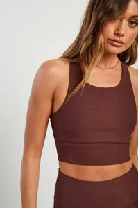 ribbed-dynamic-sports-bra-chocolate-145006.webp