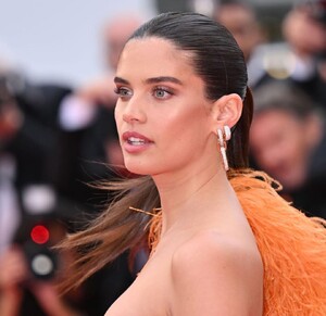 sarasampaio_347434471_778771463834809_8166412506555639387_n.jpg