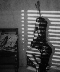 senorita_282829.jpg
