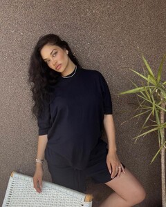 shaninamshaik_312738907_585014933381220_302750185804260800_n.jpg