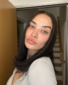 shaninamshaik_332112122_134820196177018_2445616000949420004_n.jpg
