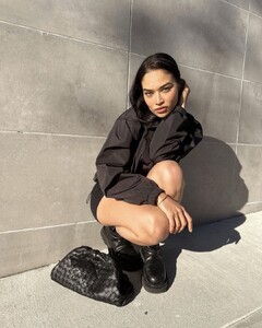 shaninamshaik_334261825_1217223322229867_7246344845322221605_n.jpg