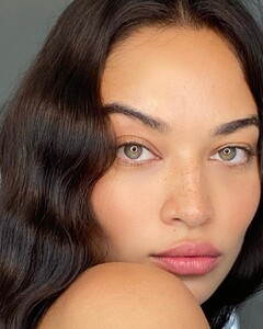 shaninamshaik_338195364_217763080836857_3671586392839621939_n.jpg