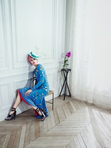 sigrid-agren-by-emma-summerton-for-vogue-china-collections-april-2015-8.thumb.jpg.eda87682bbe4e53daa9ab624917e47ed.jpg