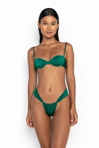 sommer-swim-rylee-balconette-bikini-top-emerald-front_bfd118b1-f6a7-46c5-8709-4dc2f0d168e2.webp