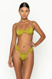 sommer-swim-rylee-balconette-bikini-top-pascolo-front.webp