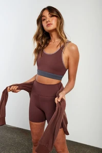 stella-sports-bra-chocolate-156042.webp