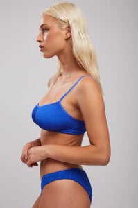 strap-saint-crop-lapis-shimmer-3-benbound352m_0004_1.jpg