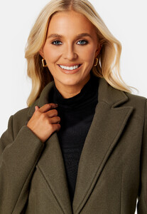 vila-valji-long-coat-crocodile_4.jpg