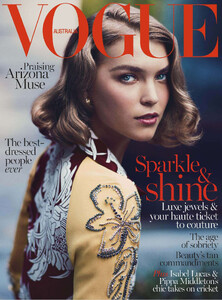 vogue-australia-2013-12-dec-1.thumb.jpg.1d6dd135be6bf16bb47b497016301fe5.jpg