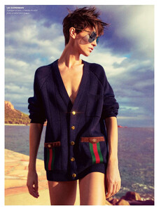 vogue-paris-02-2021_by_inez-vinoodh13.thumb.jpg.766ec64b39c5a9dd2bc79c65fc8fb96b.jpg