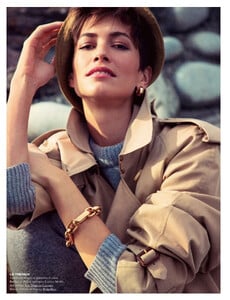 vogue-paris-02-2021_by_inez-vinoodh24.thumb.jpg.82a35850615c4c975ae6d310d1a5fe95.jpg