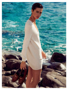 vogue-paris-02-2021_by_inez-vinoodh7.thumb.jpg.52a8984ad2ab9e8824b6b997d0e10e41.jpg
