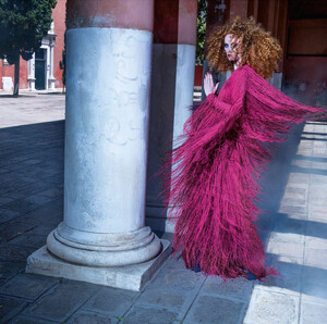 vogue-paris-11-2017_rianne_by-inez-vinoodh_(16).thumb.jpg.3bab7a479733e1cd9397f3c5275590c5.jpg