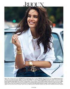 vogue-paris-sept-2013_bijoux_(6).thumb.jpg.15cd421f128904d81032ff4cf47763d4.jpg