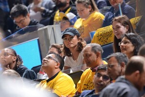 zendya-at-nba-playoffs-game-between-la-lakers-and-golden-state-warriors-in-san-francisco-05-04-2023-2.jpg