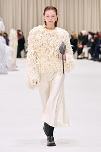 00034-jil-sander-fall-2022-ready-to-wear-milan-credit-alessandro-lucioni-gorunway.thumb.jpg.1d657771d27ce6dd43120d73e7b29f84.jpg