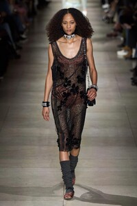 00045-miu-miu-fall-2022-ready-to-wear-paris-credit-filippo-fior-gorunway.thumb.jpg.4a138c177a24638e668af5938d6de163.jpg
