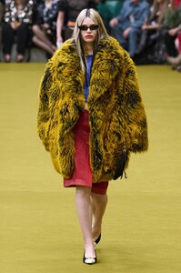 Gucci F-W 23 Show.jpg