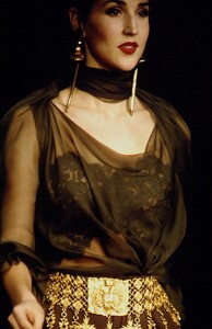 Suzanne Von Aichinger Christian Lacroix SS HC 1993 _7.jpg