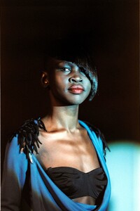 1200151990_alekwekas0114--.thumb.jpg.a9223797580681926b85a9fdd5887e27.jpg
