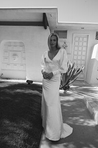 L'eto-Bridal-Wedding-Gowns-Palm-Springs-Collection-Piece-14_.jpg