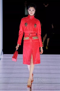 1454881096_MoschinoF22010.thumb.jpg.cd68bb9fb45f2bc1a93227a115b1a504.jpg
