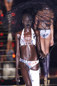 1942373416_alekwekga0130---.thumb.jpg.562d8dae0b8f3a4b1e8a9c2ef8577845.jpg