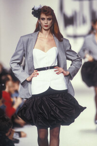 Angelo Tarlazzi Spring 1988 RTW.jpg