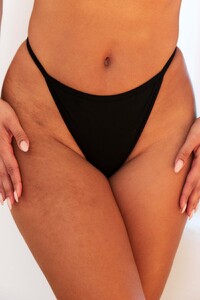 1BlackG-String-Muriel.jpg
