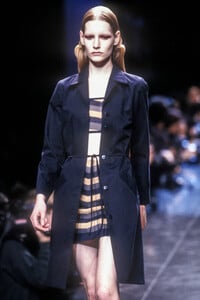2034678514_VersusbyDonatella1997WomenRTW82.thumb.jpg.90cc8a6c0e869085f73f0212bdded346.jpg
