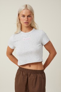2052773-200-2.jpg