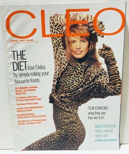 237142740_cleo87-.jpg.d5d0af1b5356eb6b65cf9b986961ea7c.jpg