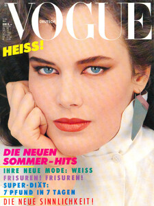 253531974_Vogue(DE)1983-5PHAlbertWatson-LisaTicknor.thumb.jpg.e07f6b007a30aaee85d8179aa7de8627.jpg