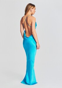 29325470_CarolineKelley-SER.O.YO2023MassimoSilkGown(Turquoise)230517_PF23LB_ECOM_SET2_SHOT_03_0342.thumb.jpg.7fe5625905ba9ebe9f01ad332208a35e.jpg