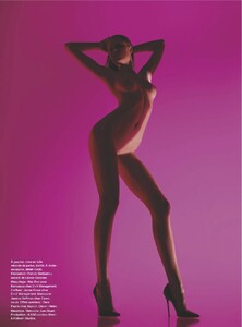 347620498_Num_C3_A8ro_Magazine_134_-_Juin-Juillet_2012(dragged)28.thumb.jpg.4b5e33e8381cb785d0ef6132041311c3.jpg