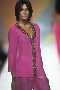 702896966_astridmunozeu0038-.thumb.jpg.0f7f0e62fcb5def3228e6a5505729a00.jpg