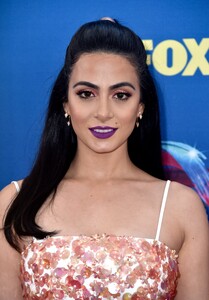 78415152_picturepub-emeraude-toubia-001.jpg