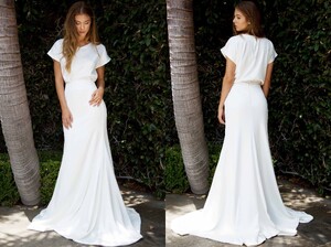 801226193_CarmellaRose-WhiteDress2015Outdoors1.thumb.jpg.25430defe3125dd9dc5cc5204d517030.jpg