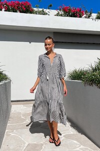 Arinara-dress-16_2048x.jpg