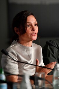 B-2f0007.jpg